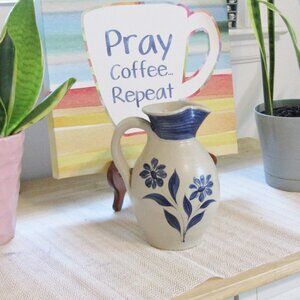 Vintage Williamsburg Pottery Pitcher/Vase Cobalt Blue Salt Glaze 8" EUC